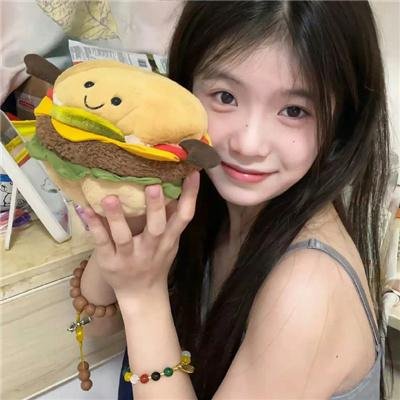 黑色丽人